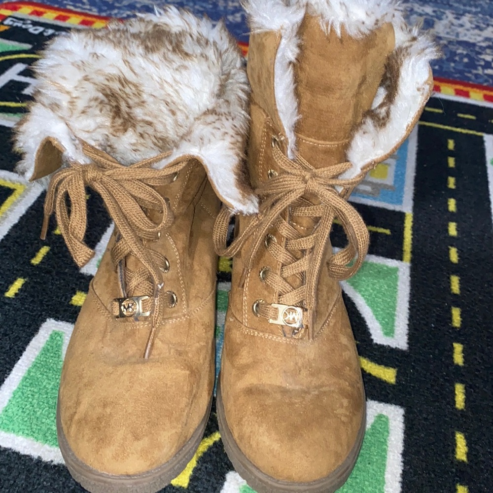 Perfect condition Michael Kors boots